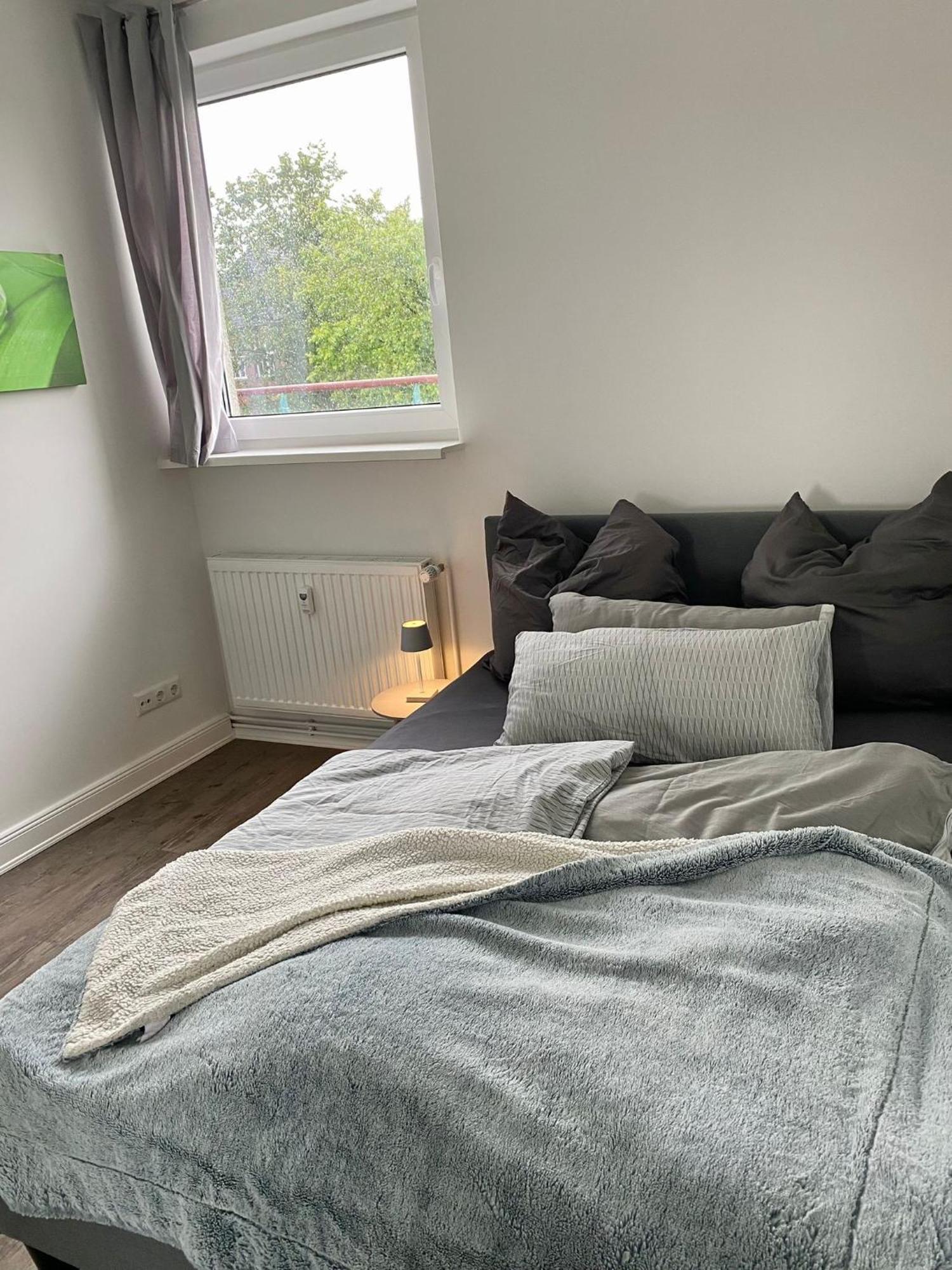 Zentrale 2 Zimmer Wohnung 함브루크 외부 사진